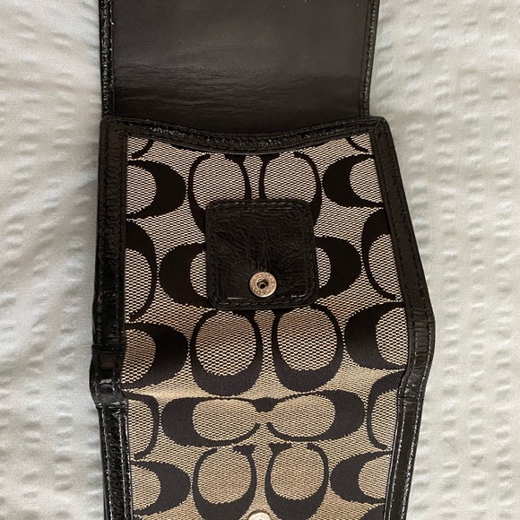 WALLET Trifold - Picture 4 of 4